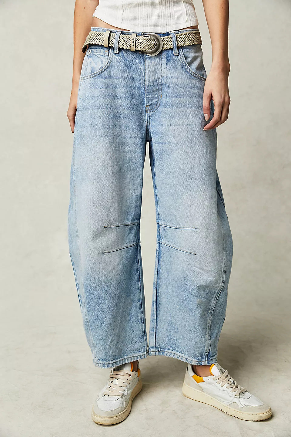 Romina Barrel Leg Jeans