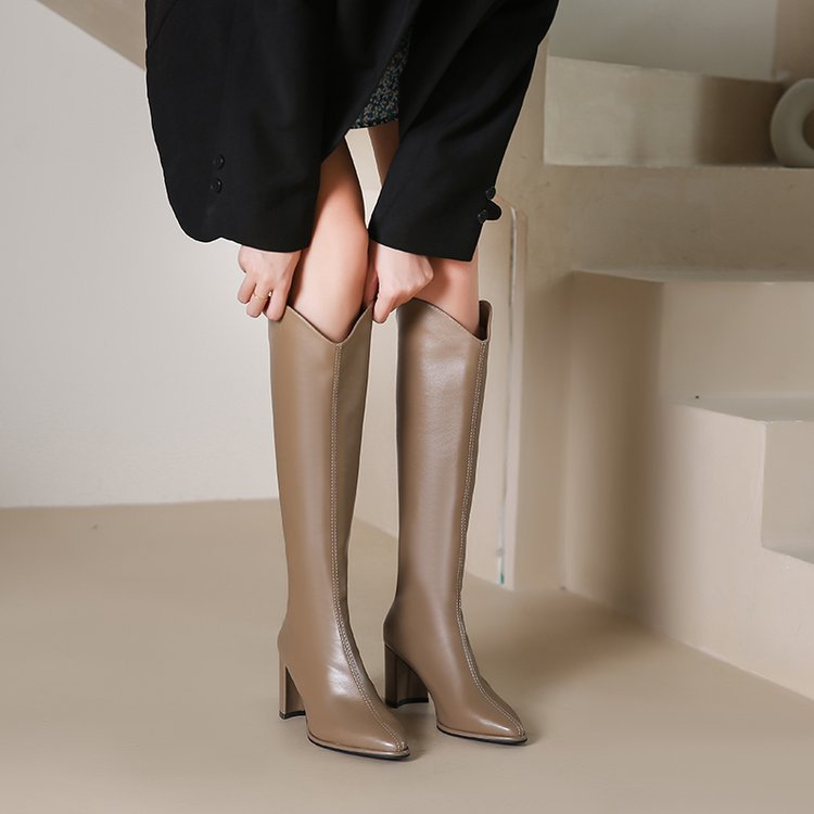 Rosalinda Pointed-Toe Knee-High Heeled Boots