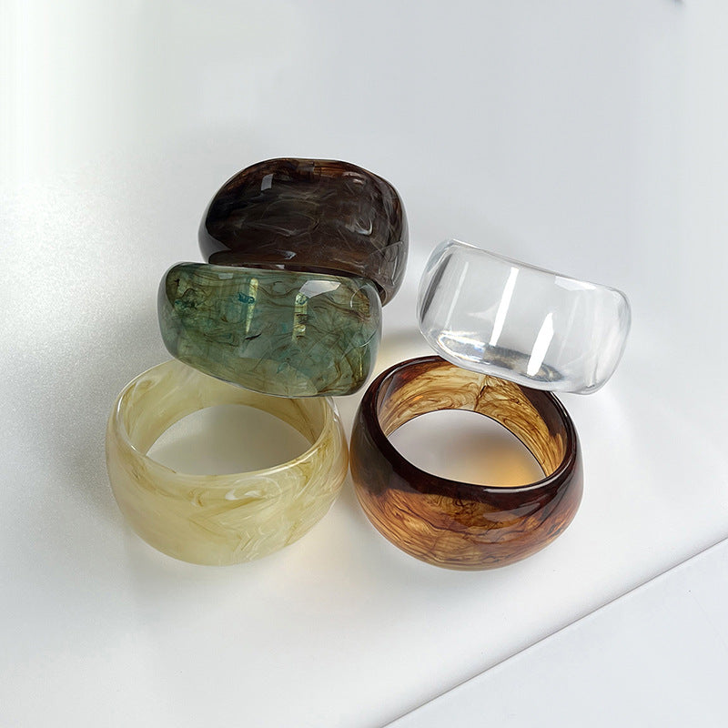 Noa Chunky Resin Bangle