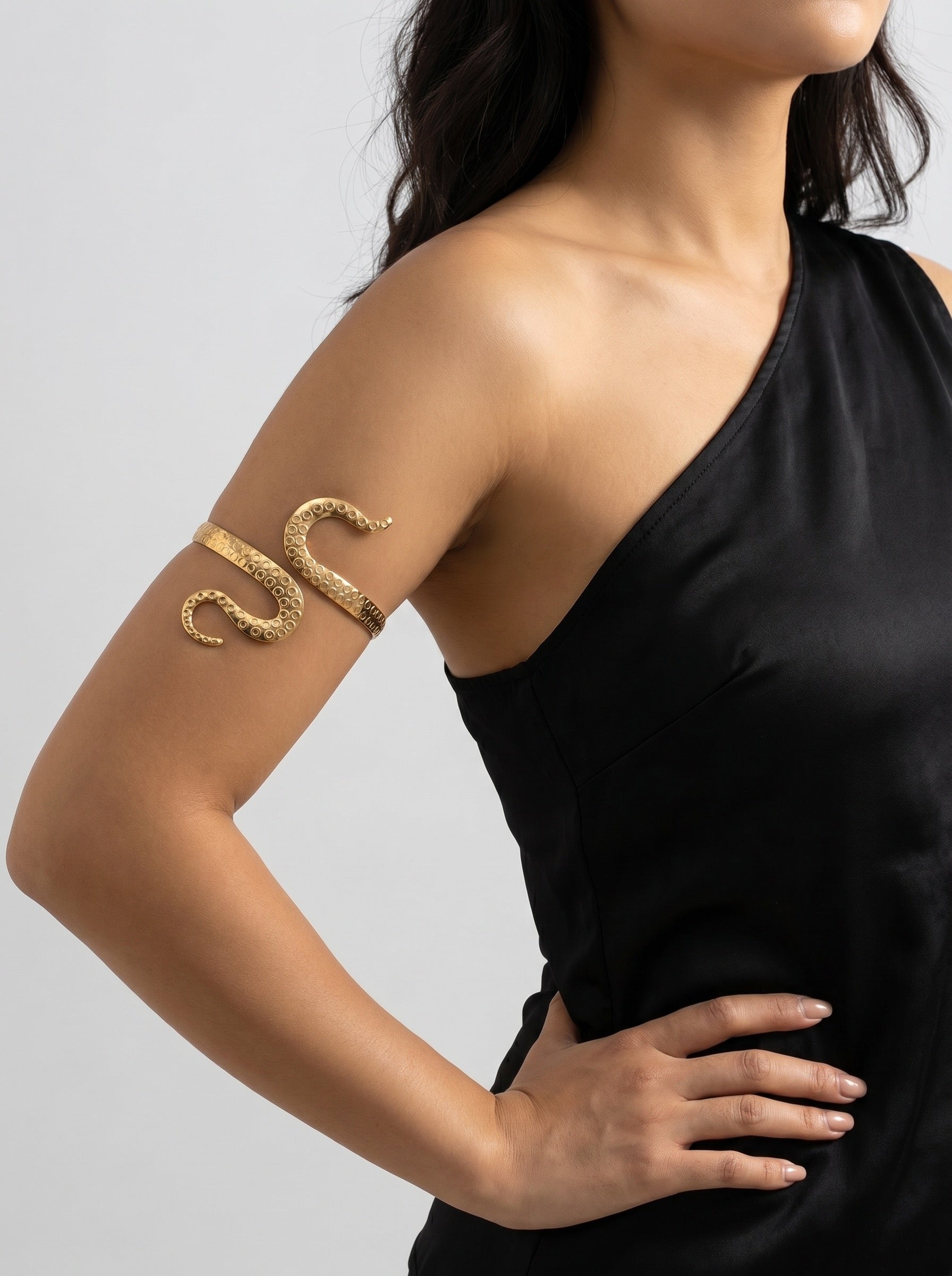 Aurora Spiral Arm Cuff on model