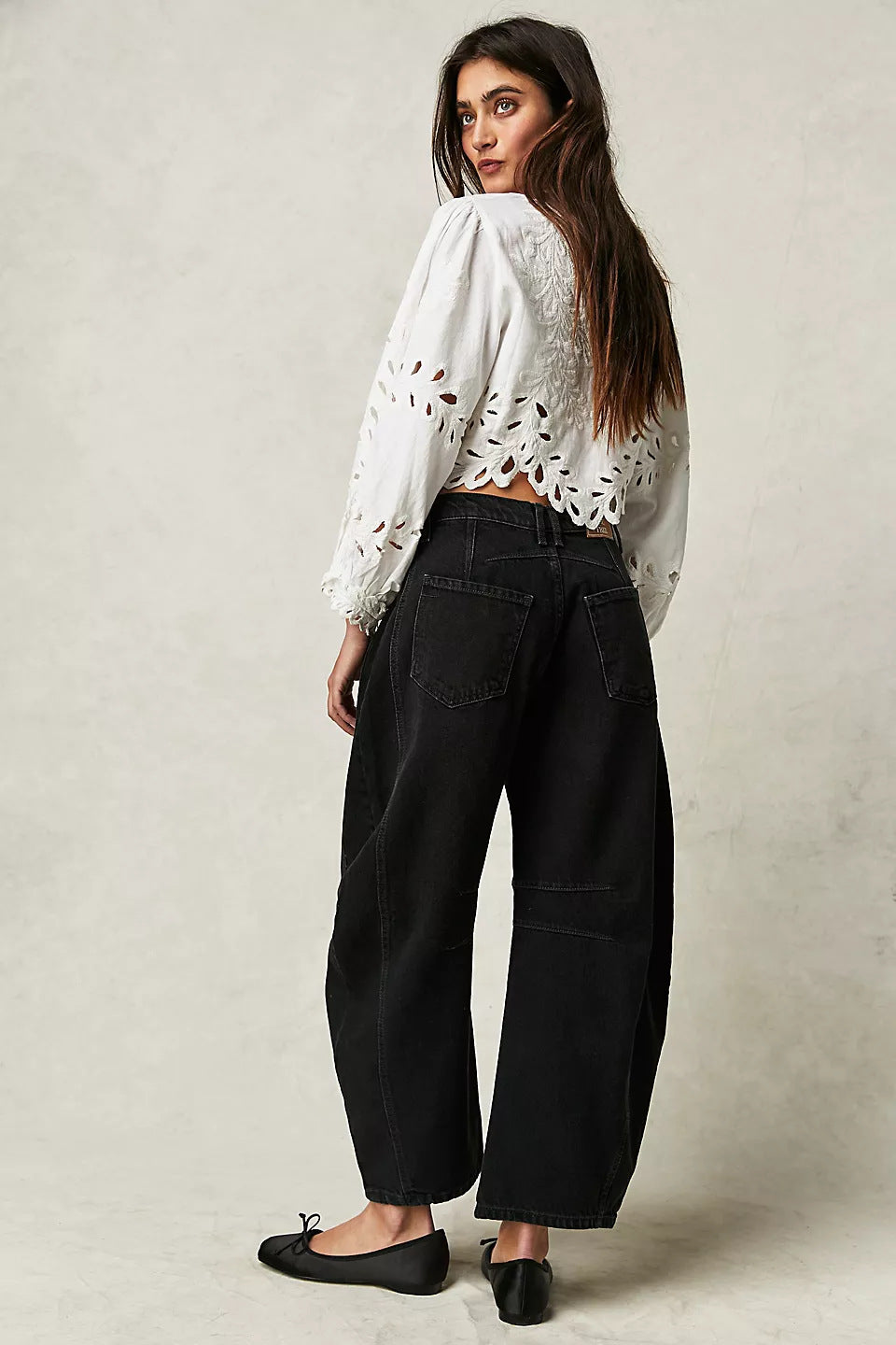 Romina Barrel Leg Jeans