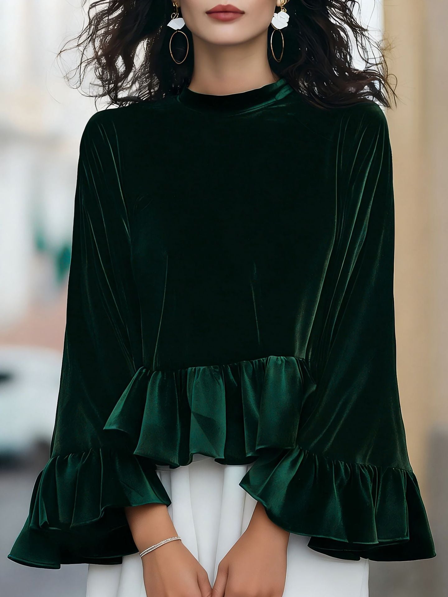 Eloisa Velvet Flute Top