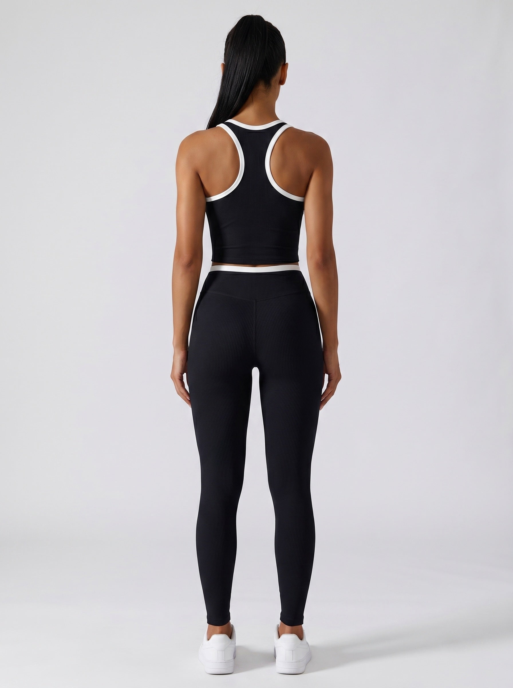 Elena Contrast Ribbed Active Set on model