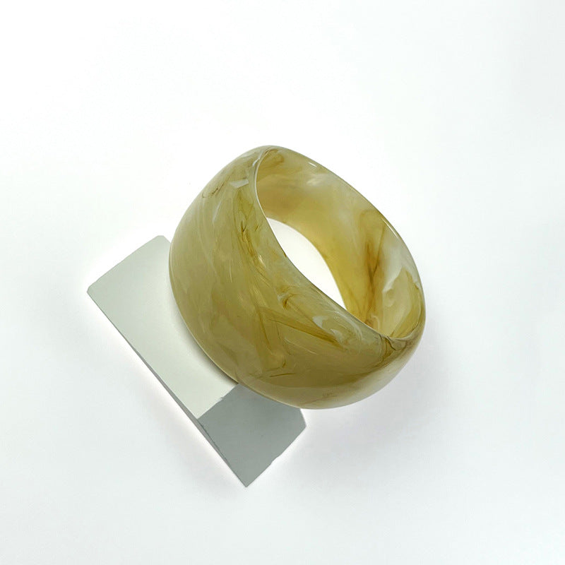 Noa Chunky Resin Bangle