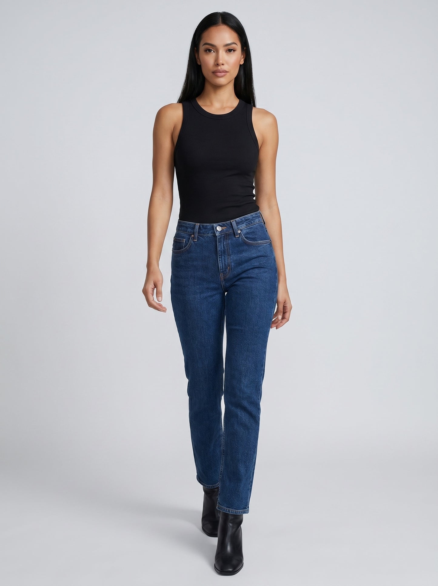 Lia Ribbed Scoop Tank on model