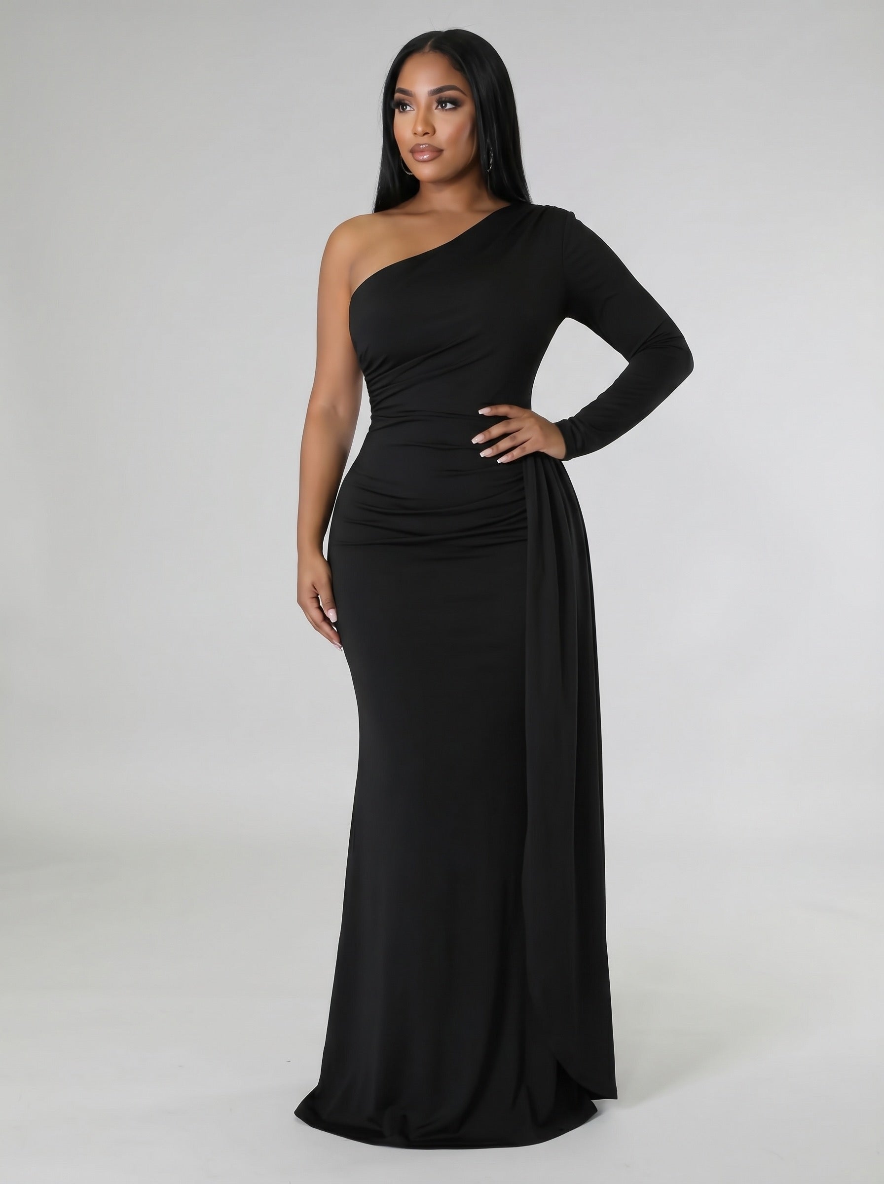 Liliana One-Shoulder Gown on model
