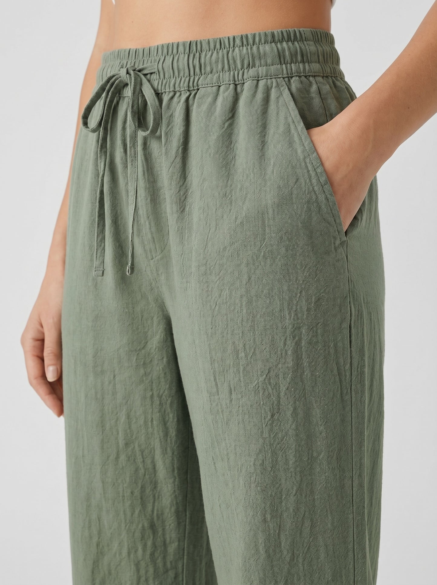 Marcella Cropped Linen Pant on model