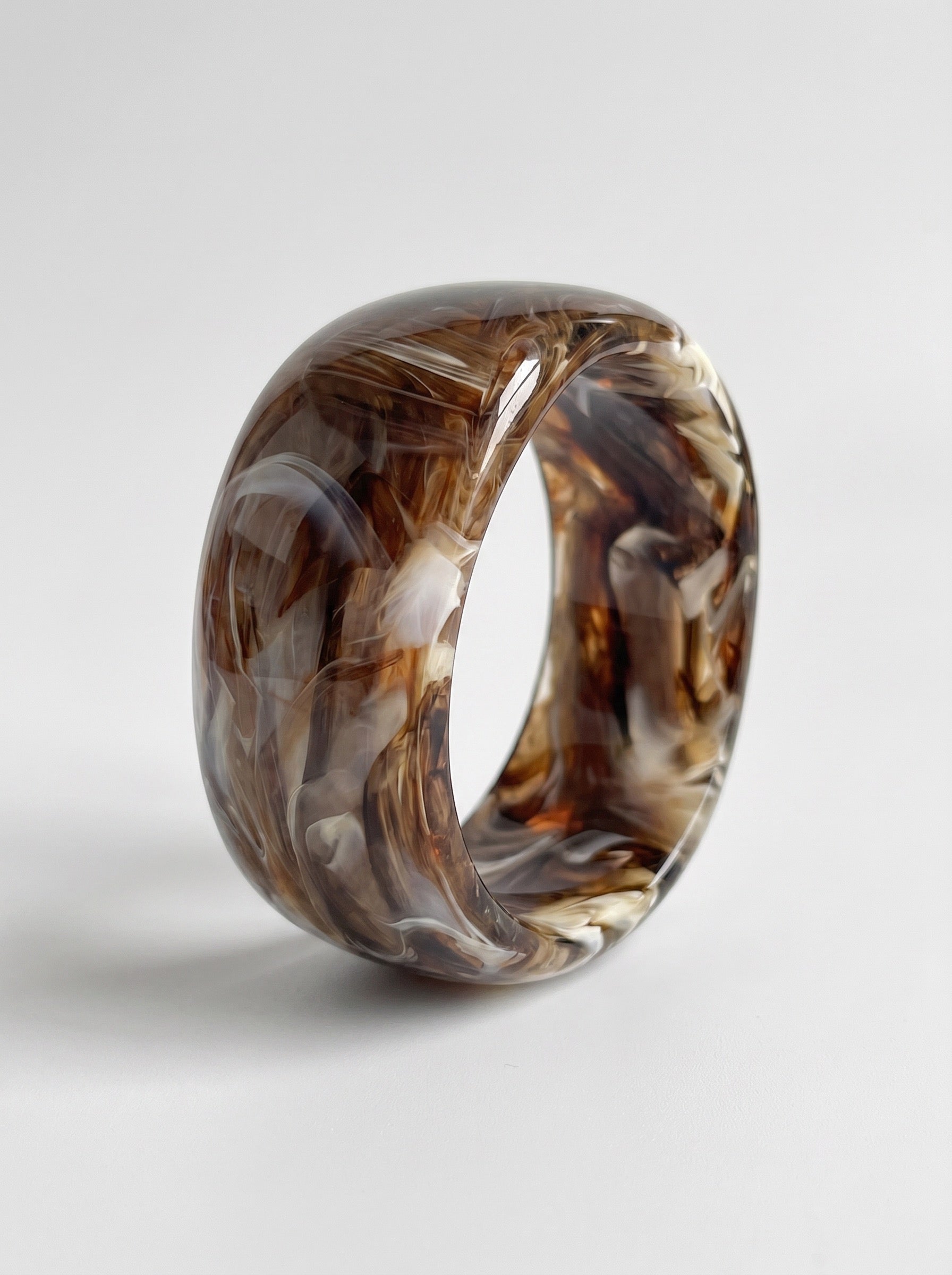 Noa Chunky Resin Bangle on model