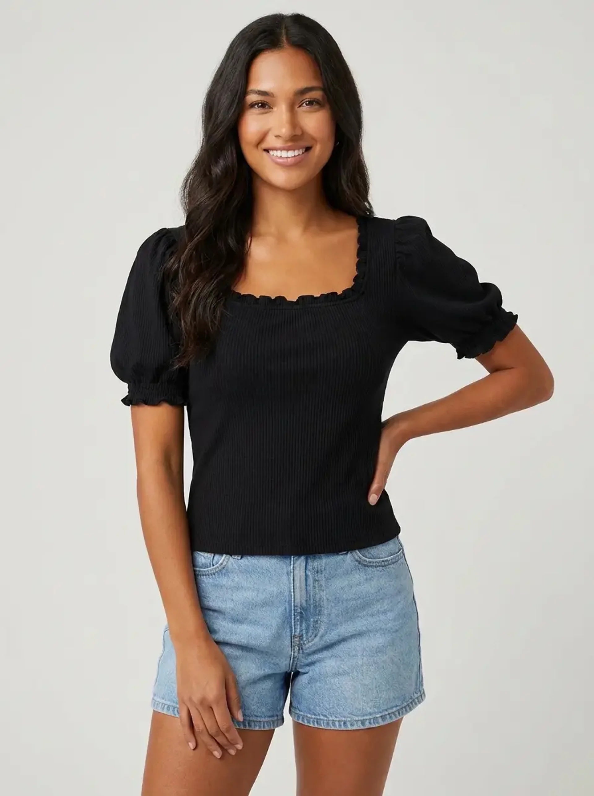 Ortensia Puff-Sleeve Top on model