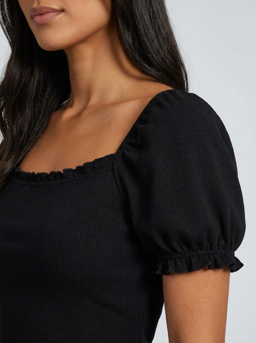 Ortensia Puff-Sleeve Top on model