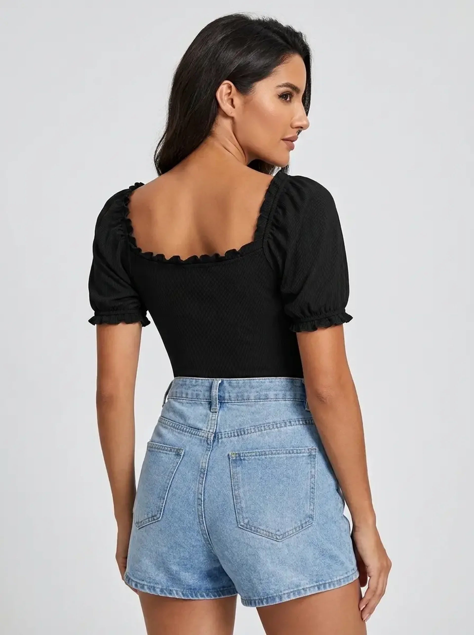 Ortensia Puff-Sleeve Top on model