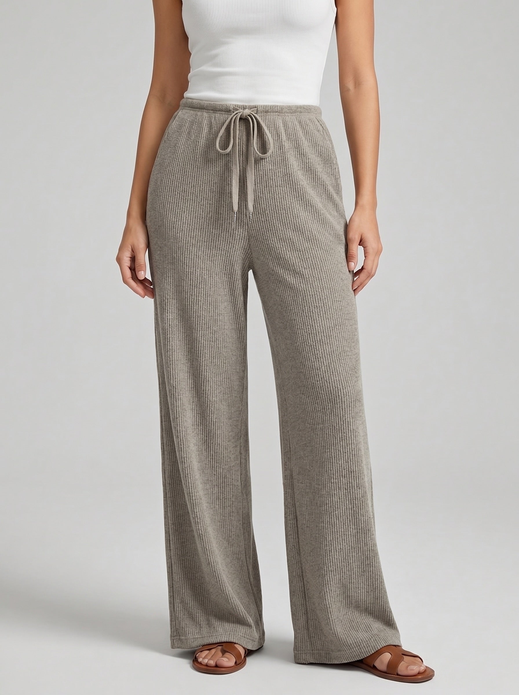 Paloma Wide Leg Drawstring Pant on model