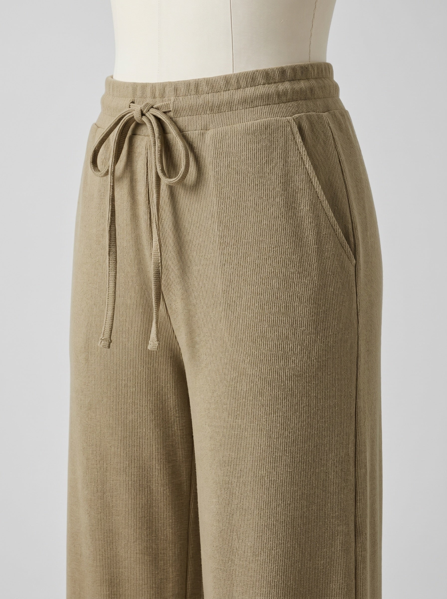Paloma Wide Leg Drawstring Pant on model