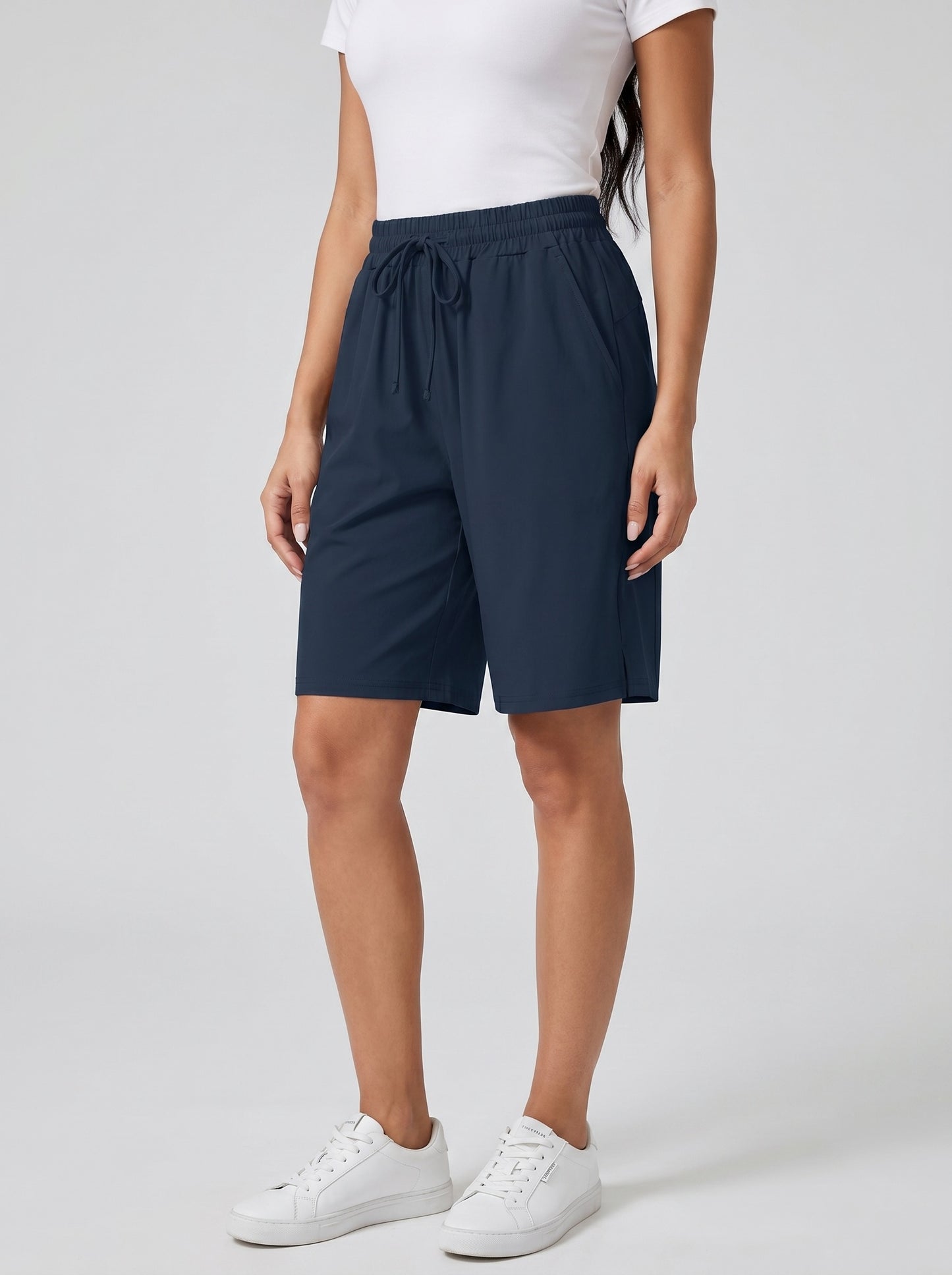 Renza Lounge Bermuda Short on model