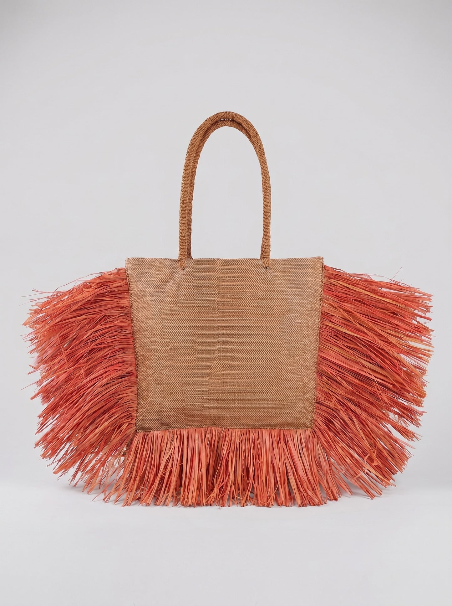 Riviera Raffia Beach Tote on model