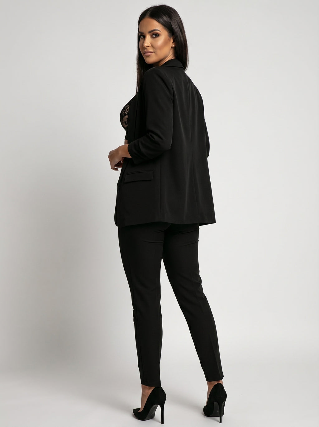 Valentina Relaxed Blazer on model