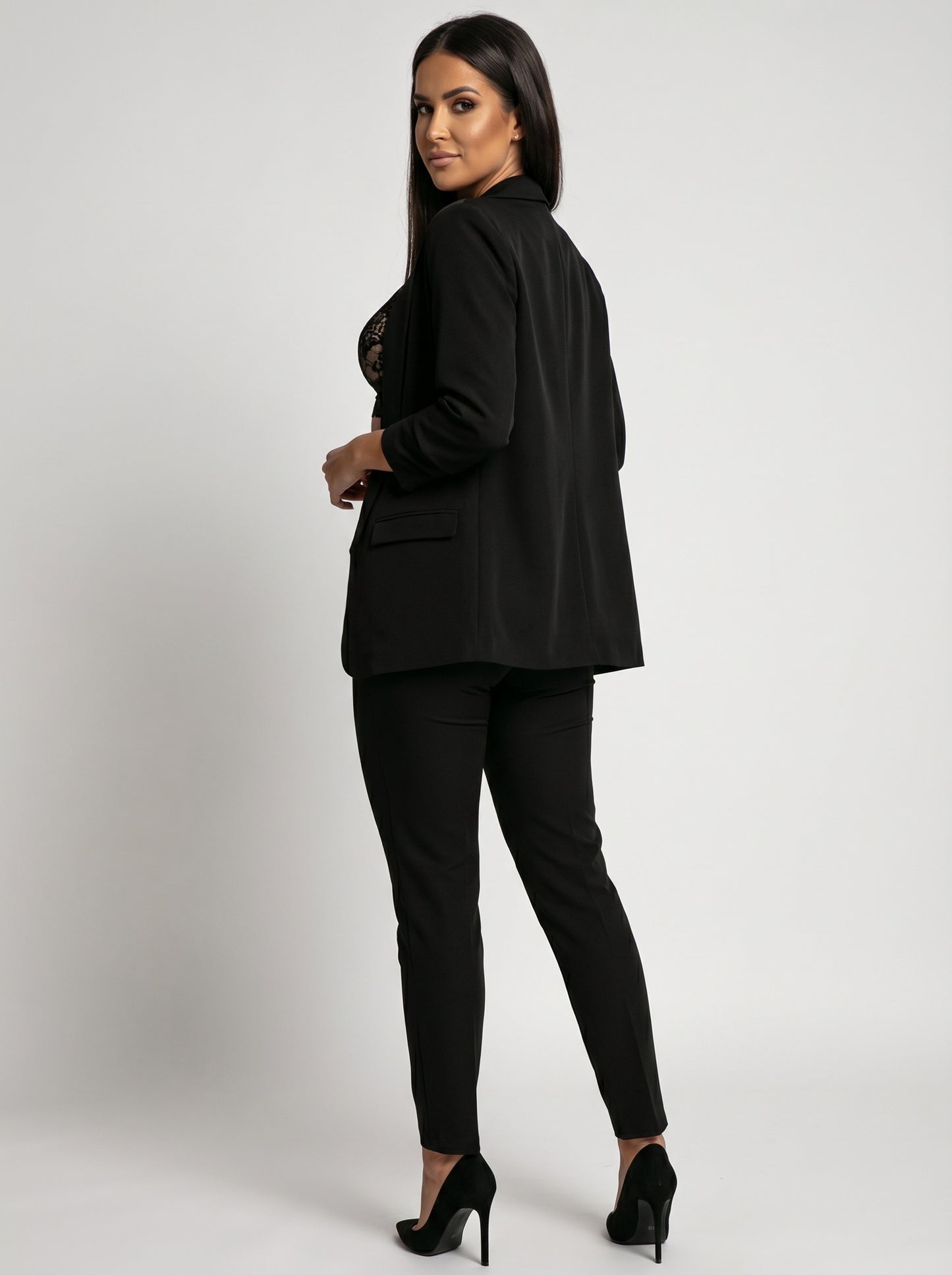 Valentina Relaxed Blazer on model