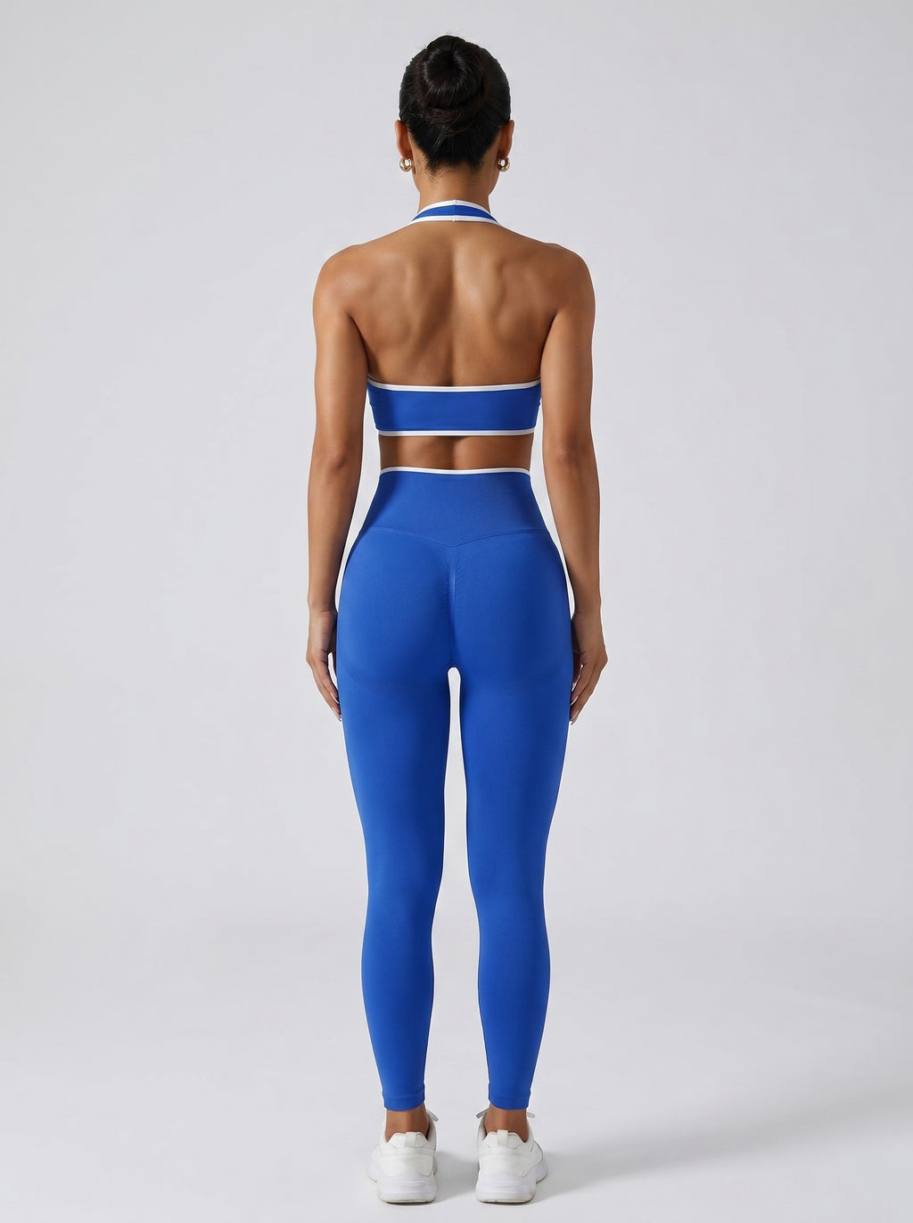 Vita Seamless Active Set on model