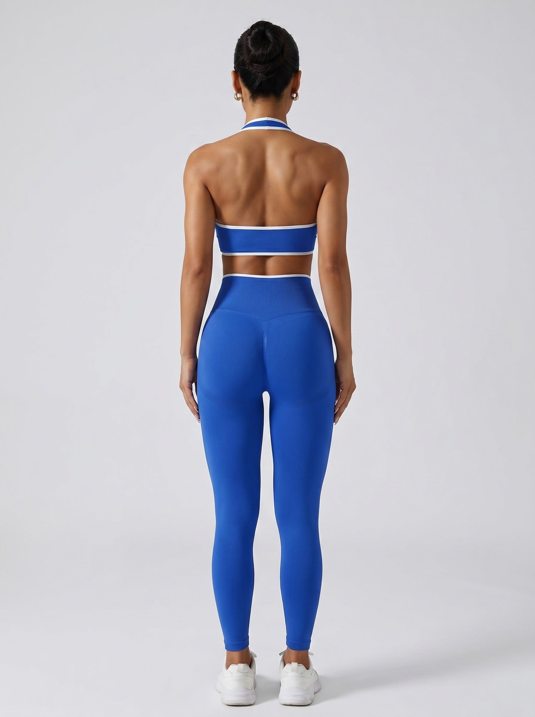 Vita Seamless Active Set on model